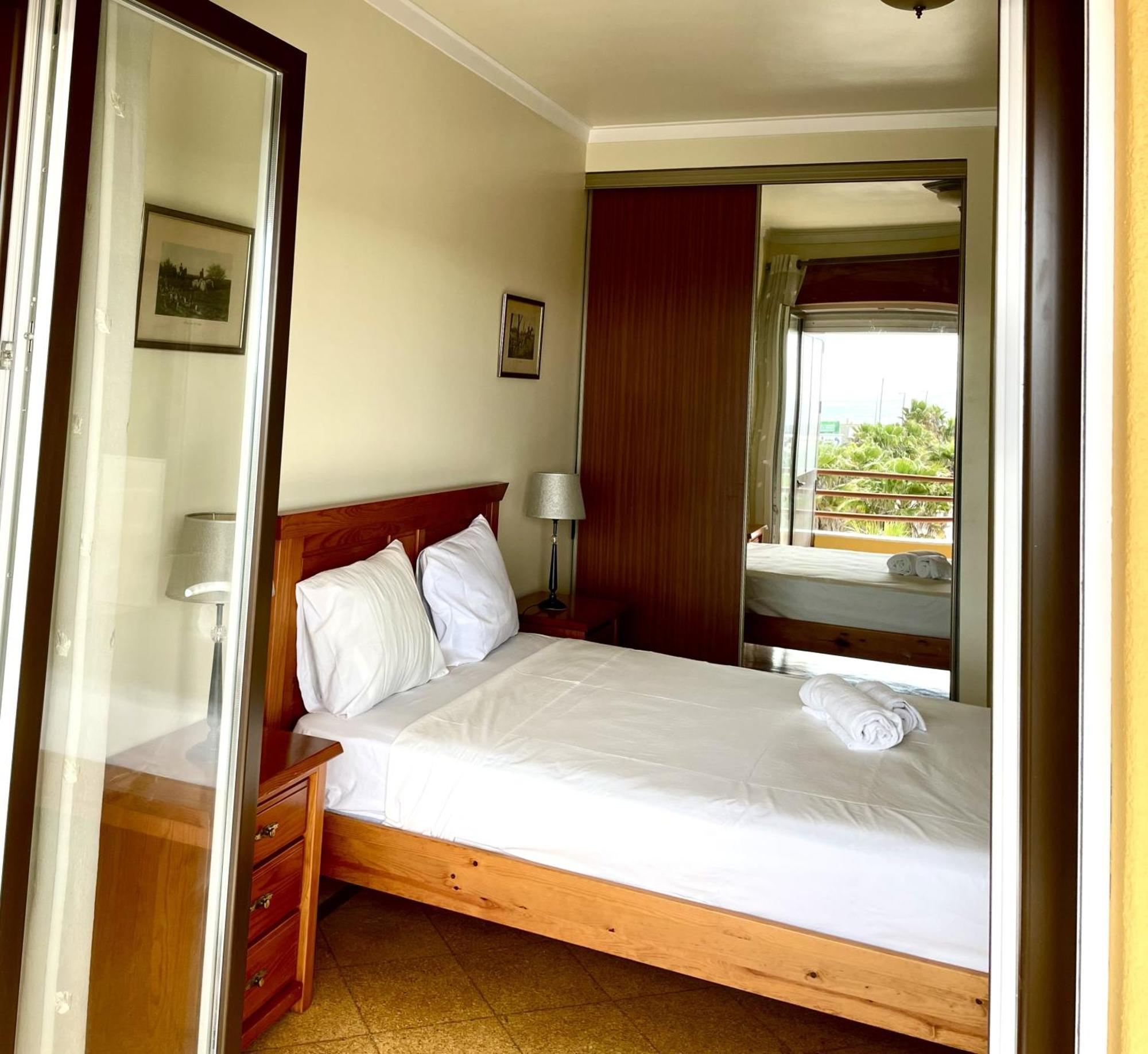 Cosy Sea View Apartment Costa de Caparica Eksteriør bilde